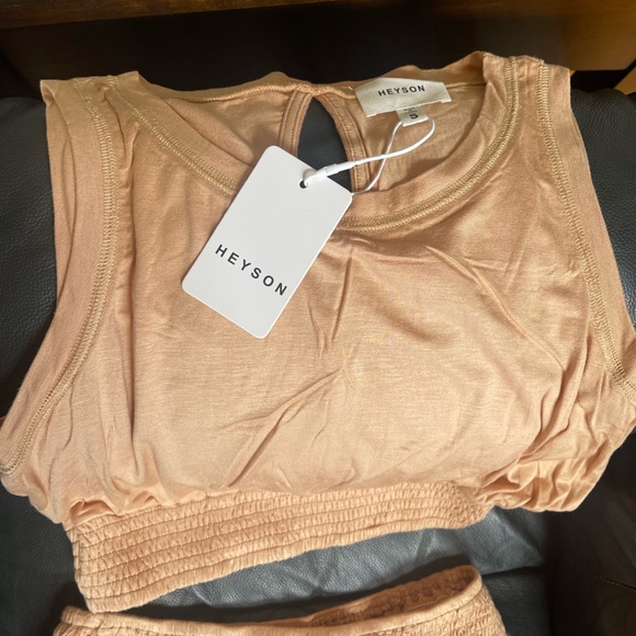 heyson Other - Crop top and skirt set